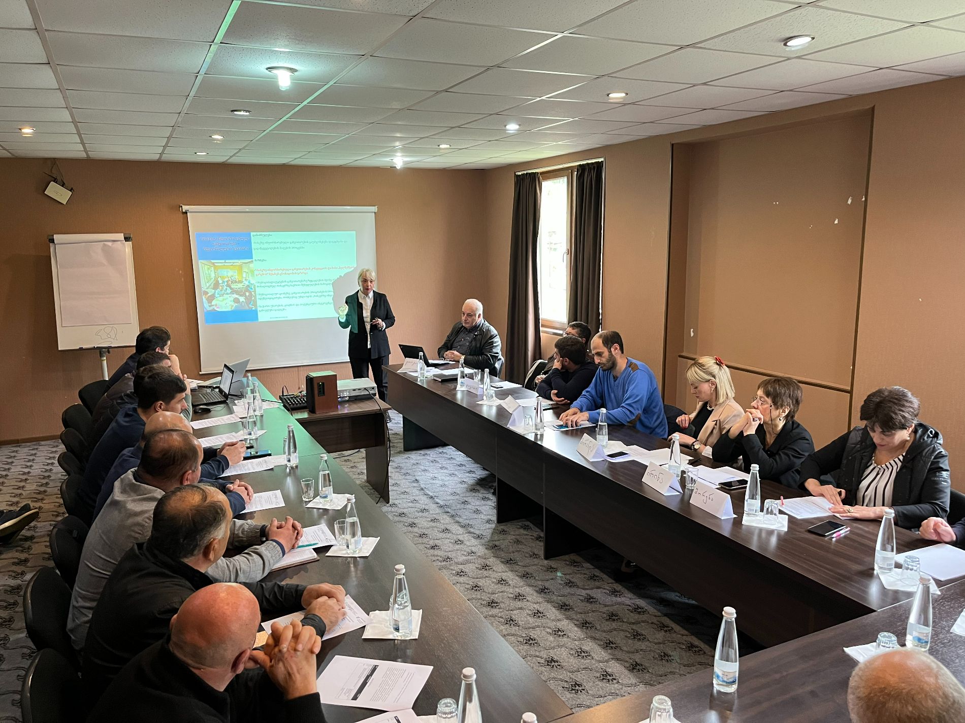 3BFD62DD-2E37-4673-AA15-C73B4F7CA61A